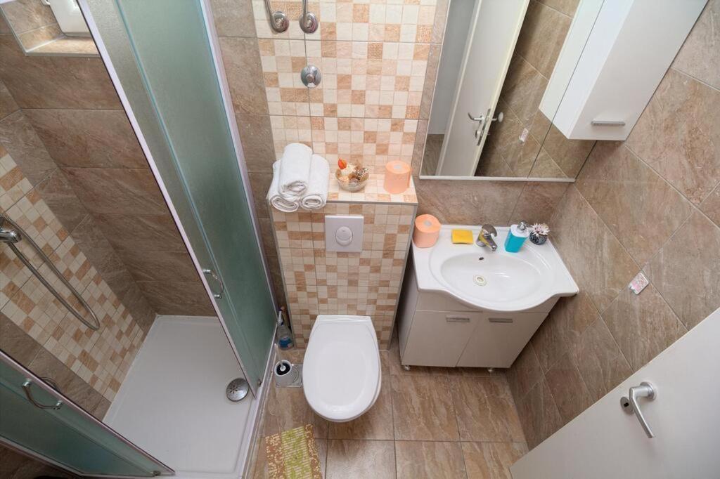 Apartment Zrno Makarska Buitenkant foto