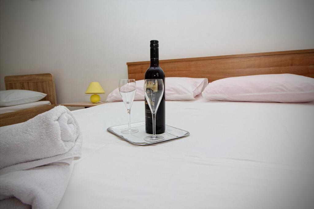 Apartment Zrno Makarska Buitenkant foto